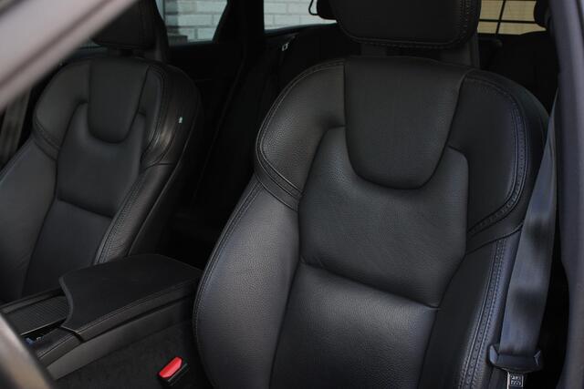 Volvo V90 Cross Country T5 Automaat 90th Anniversary Edition | Dealeronderhouden | Lederen bekleding | Adaptieve Cruise Control | BLIS | Verwarmbare voorstoelen | Elektrisch bedienbare achterklep | Parkeercamera achter | Parkeersensoren voor en achter |
