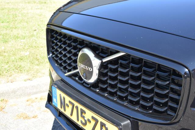 Volvo V90 T8 390PK AWD Inscription Exclusive | Trekhaak | Luchtvering | H&K | ACC | Panodak