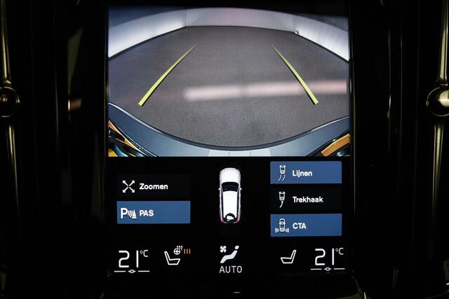 Volvo V90 Cross Country 2.0 T5 AWD Pro | SCANDINAVIAN / LUXURY- LINE | PANORAMADAK | HEAD UP | STUURVERWARMING | TREKHAAK
