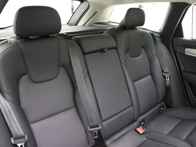 Volvo V90 T6 350pk AWD Ultra Dark / 360 Camera / Head-Up / Schuif/kanteldak / Trekhaak / BLIS / Harman&Kardon / Elektr. Stoelen / Full-LED / Lederen Dashboard /