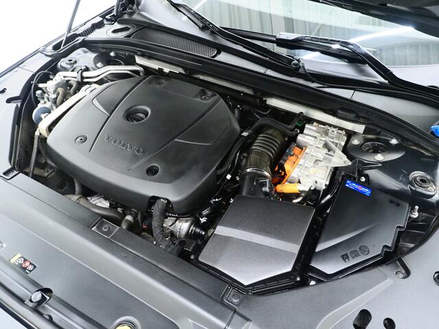 Volvo V90 2.0 T8 AWD Inscription | Panoramadak | Massage | Pilot Assist | HUD | Leder | Keyless | 360 | BLIS | Carplay