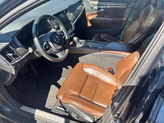 Volvo V90 Cross Country T5 Pro | Trekhaak | Massagestoelen | Geventileerd Leer | Panoramadak | Heads- Up Display |