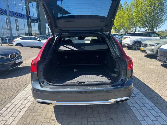 Volvo V90 Cross Country T5 Pro | Trekhaak | Massagestoelen | Geventileerd Leer | Panoramadak | Heads- Up Display |