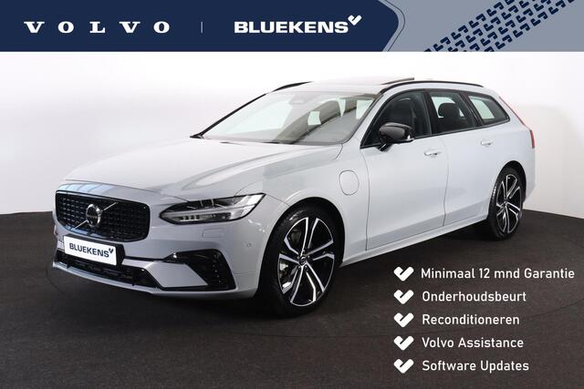 Volvo V90 T8 Recharge AWD Ultra Dark - Luchtvering - Panorama/schuifdak - IntelliSafe Assist & Surround - 360º Camera - Bowers & Wilkins audio - Adaptieve LED koplampen - Verwarmde voorstoelen, stuur & achterbank - Parkeersensoren voor & achter - Elektr. bedienb. v