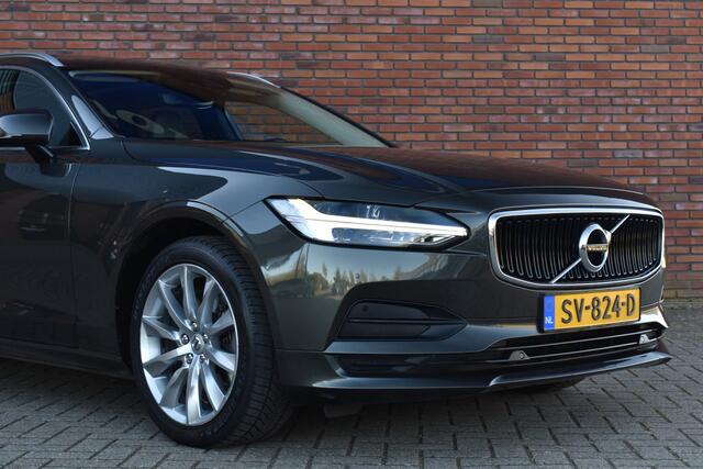 Volvo V90 T4 190PK Momentum | Trekhaak | BLIS | Keyless | Stoel en stuur verwarming | Panoramadak