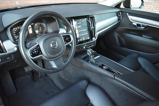 Volvo V90 T4 190PK Momentum | Trekhaak | BLIS | Keyless | Stoel en stuur verwarming | Panoramadak