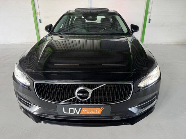 Volvo V90 2.0 T8 AWD PLUG-IN HYBRIDE / MOMENTUM / Panoramadak / Lederen bekleding / AppleCarplay / Boekjes aanwezig.