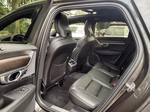 Volvo V90 Cross Country 2.0 T6 AWD Pro B&W HeadUp Massage Pano 360 DAB