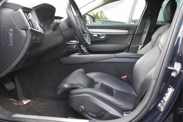Volvo V90 2.0 T5 Momentum Stoelverwarming | lederen bekleding | climate control | Led