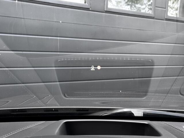 Volvo V90 2.0 T8 AWD R-Design 391PK | Pano | H&K Audio | Head Up | Memory | ¤31.900,- Incl. BTW.