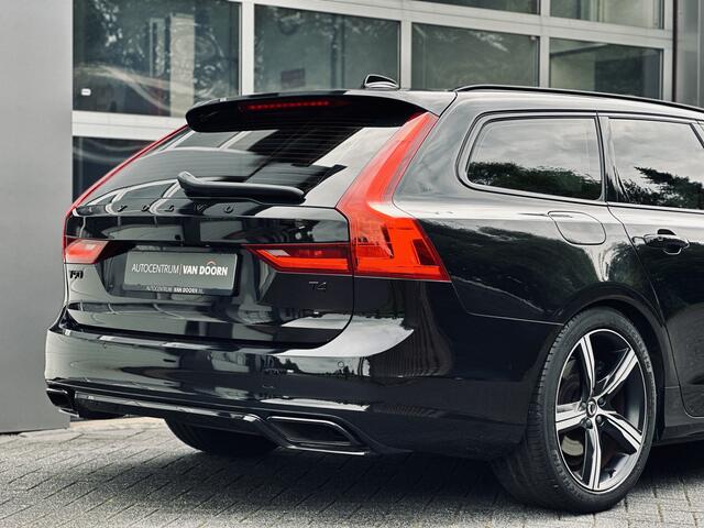 Volvo V90 2.0 T4 R-Design | Blackline | Automaat | Panodak | Trekhaak | Adapt Cruise | Standkachel | Keyless | Incl. btw