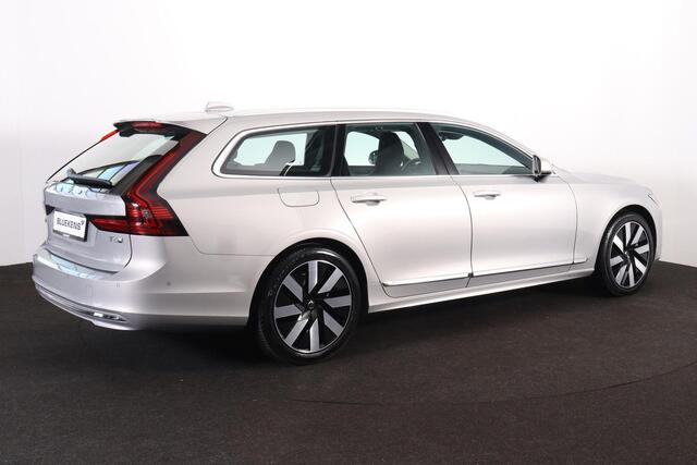 Volvo V90 T6 Recharge AWD Plus Bright - IntelliSafe Assist & Surround - 360º Camera - Harman/Kardon audio - Adaptieve LED koplampen - Verwarmde voorstoelen & stuur - Parkeersensoren voor & achter - Elektr. bedienb. voorstoelen met geheugen - 19' LMV