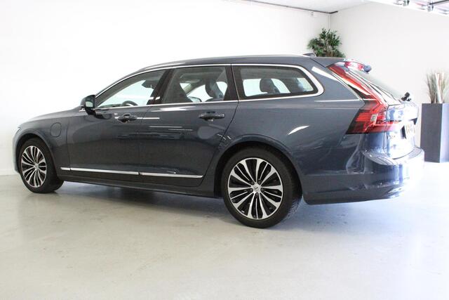 Volvo V90 2.0 T6 Plug-in hybrid AWD Core Bright | ACC | STOEL+STUUR/VERW | CARPLAY | 18'LMV | BLINDSPOT | CAMERA | PDC |