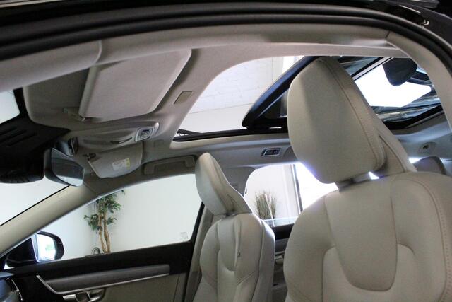 Volvo V90 2.0 T8 AWD Momentum Pro | H.U.D | CARPLAY | STOEL+STUUR/VERW | BLINDSPOT | WEGKL-TRHAAK | LMV |