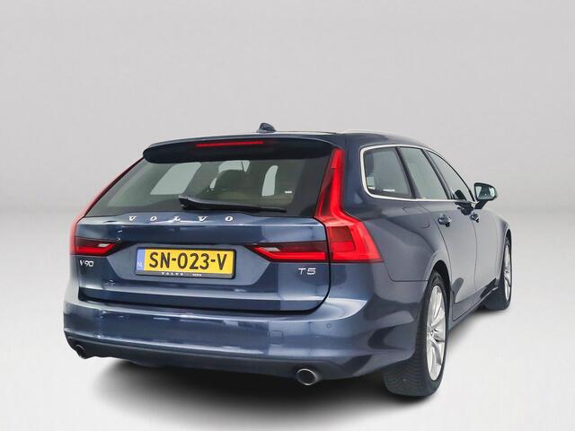 Volvo V90 T5 90th Anniversary Edition | Parkeercamera | Stoelverwarming | Cruise control | Trekhaak