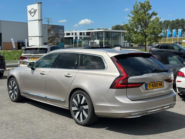 Volvo V90 2.0 T6 Plug-in hybrid AWD Ultimate Bright | Trekhaak | Bowers & Wilkins | Massage | Pano | 360 camera | Zitverhoger geïntegreerd