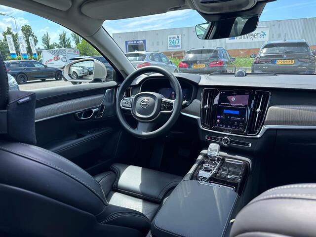 Volvo V90 2.0 T6 Plug-in hybrid AWD Ultimate Bright | Trekhaak | Bowers & Wilkins | Massage | Pano | 360 camera | Zitverhoger geïntegreerd