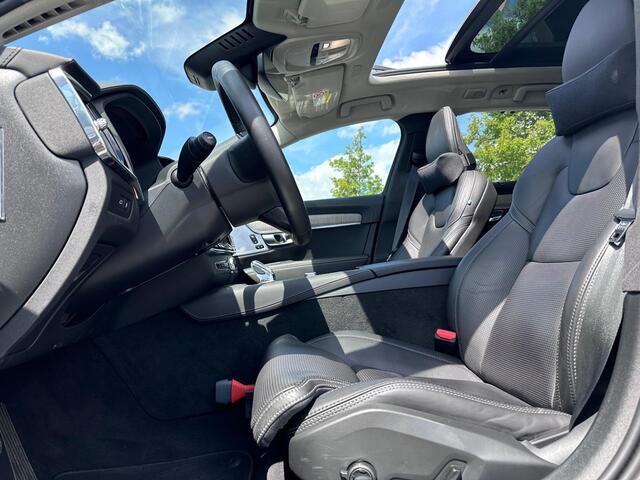 Volvo V90 2.0 T6 Plug-in hybrid AWD Ultimate Bright | Trekhaak | Bowers & Wilkins | Massage | Pano | 360 camera | Zitverhoger geïntegreerd