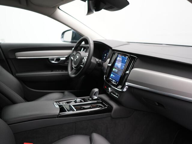 Volvo V90 T6 AWD Plus Bright LONG RANGE PHEV 350pk Dealer O.H. | Trekhaak Af Fabriek | Panodak | Adaptive Cruise | Camera | Harman / Kardon | Lederen Sportstoelen Memory & Verwarmd | Keyless | Blis | Stuur Verwarmd | Apple Carplay | Google Assistent | Plug In Hybri