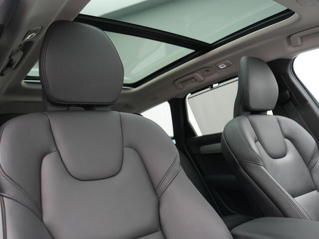 Volvo V90 T6 AWD Plus Bright LONG RANGE PHEV 350pk Dealer O.H. | Trekhaak Af Fabriek | Panodak | Adaptive Cruise | Camera | Harman / Kardon | Lederen Sportstoelen Memory & Verwarmd | Keyless | Blis | Stuur Verwarmd | Apple Carplay | Google Assistent | Plug In Hybri
