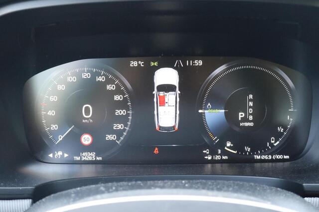 Volvo V90 2.0 T8 AWD Inscription | Adaptive cruise | Trekhaak elek wegklapbaar | Head-up Display