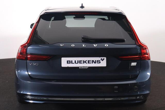 Volvo V90 T6 AWD Inscription Expression - IntelliSafe Assist & Surround - Adaptieve LED koplampen - Verwarmde voorstoelen & stuur - Parkeersensoren achter - Elektr. bedienb. voorstoelen met geheugen - Head up display - Extra getint glas - Inklapbare trekhaak - 19'