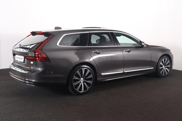 Volvo V90 T6 AWD Inscription - Panorama/schuifdak - IntelliSafe Assist & Surround - Harman/Kardon audio - Adaptieve LED koplampen - Parkeercamera achter - Verwarmde voorstoelen, stuur & achterbank - Parkeersensoren voor & achter - Elektr. bedienb. voorstoelen met g