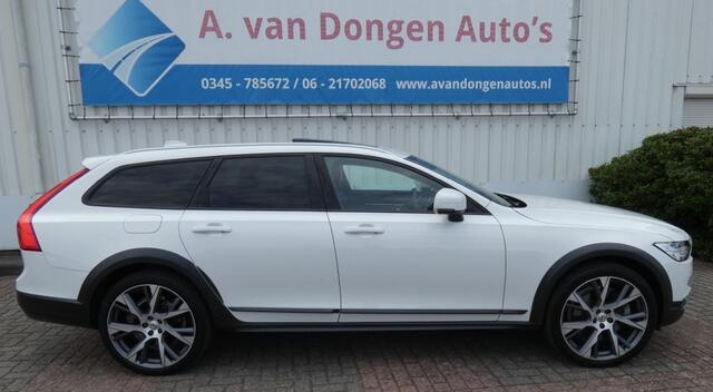 Volvo V90 2.0 T5 AWD OCEAN RACE,Leer,Navi,Massage,Trekhaak