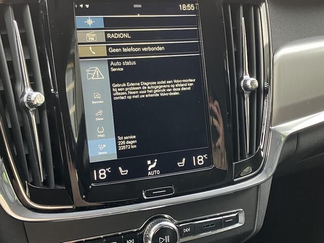 Volvo V90 2.0 D3 Momentum | LED | 18" | Org-NL | Dodehoekdetectie | Nette auto | Goed onderhouden |