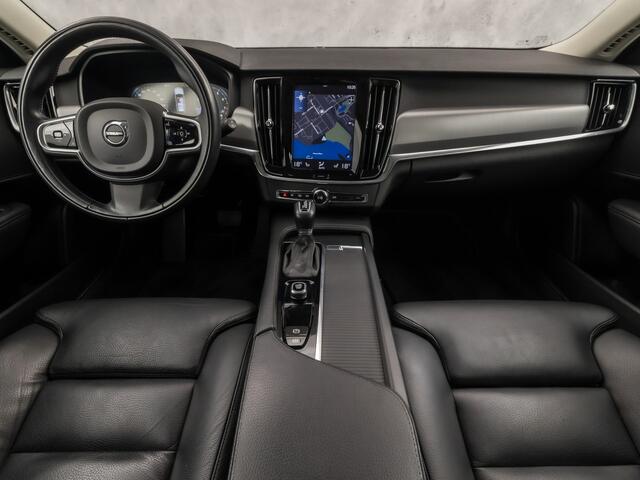 Volvo V90 2.0 T4 Momentum Sport 190Pk Automaat (APPLE CARPLAY, GROOT NAVI, LEDER, STOELVERWARMING ACHTER, MEMORY SEATS, ELEK ACHTERKLEP, NIEUWE APK, NIEUWSTAAT)