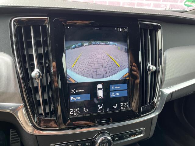 Volvo V90 2.0 B4 R-Design | Harman/Kardon | Stoelverwarming | Adaptieve cruise control | Achteruitrijcamera | Keyless entry |