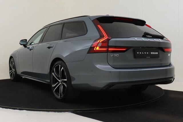 Volvo V90 T6 RECHARGE AWD R-DESIGN -PANO.DAK|HARMAN/KARDON|BLIS|360°CAM|HEAD-UP DISP.|LUCHTVERING|GEVENT.LEDER|STANDKACHEL|ADAP.LED|ADAP.CRUISE|TREKHAAK|20"|SoH:89%