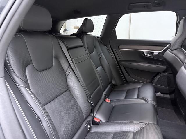 Volvo V90 Cross Country T5 251pk AWD Pro / Geventileerde stoelen / 360 graden camera / BLIS / Keyles entry / Trekhaak /