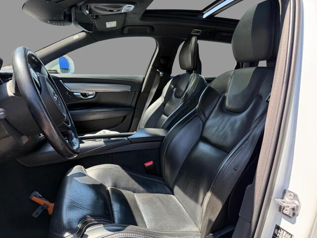 Volvo V90 Cross Country 2.0 T5 Pro | Trekhaak | Massagestoelen | Memoryseats | Apple CarPlay/Android Auto | Navigatie | Stoelverwarming | Stuurverwarming | DAB+ | Schuif/Kanteldak | Luchtvering | Head-up Display |