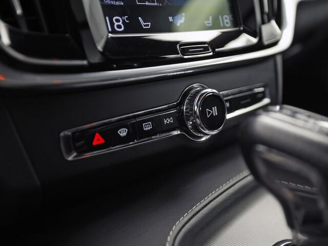 Volvo V90 2.0 T4 R-Design Automaat 190Pk (PANORAMADAK, HARMAN/KARDON, MEMORY SEATS, APPLE CARPLAY, CAMERA, STOELVERWARMING, LEDER, NIEUWE APK, NIEUWSTAAT)