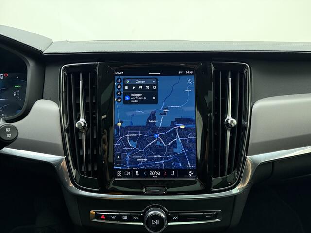 Volvo V90 T8 AWD 455pk Ultra Dark Panorama dak / HUD / 360 camera / Stoel/- stuurverwarming /