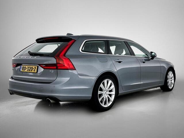 Volvo V90 2.0 T5 Momentum