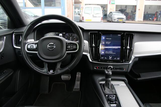 Volvo V90 kombi R Design
