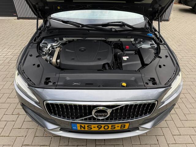 Volvo V90 Cross Country 2.0 T5 Pro