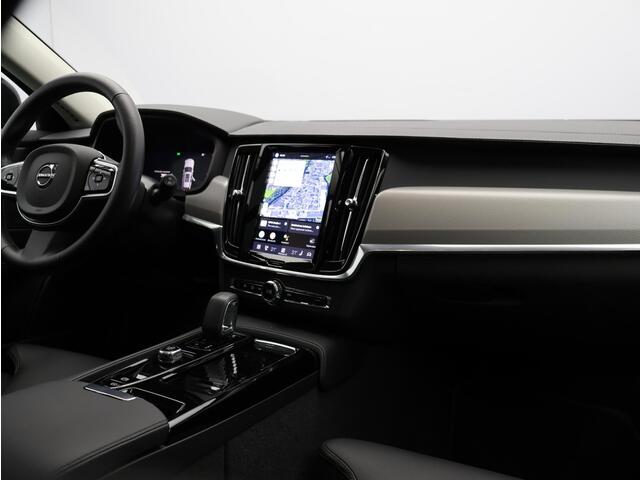 Volvo V90 T8 AWD Plug-in hybrid Ultra Dark / Trekhaak / Pan. dak / Head up displ. / Harman Kardon / Stoel+stuur+achterbankverwarming