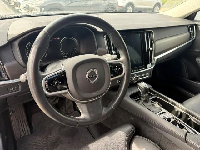 Volvo V90 Cross Country 2.0 T5 90th Anniversary Edition
