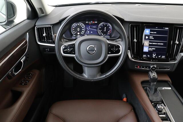 Volvo V90 T4 AUT. MOMENTUM PRO -LEDER|CAMERA|ADAP.CRUISE|SCANDINAVIAN|STANDKACHEL|VERW.VOORRUIT|CARPLAY|PROTECTION|18"|DEALEROH.