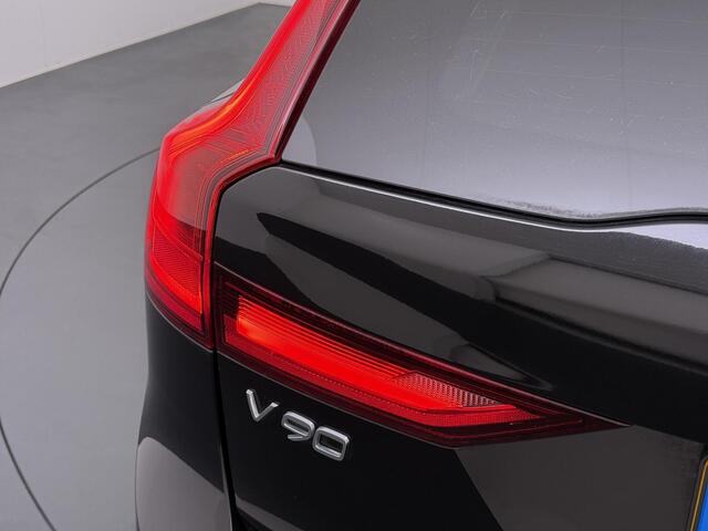 Volvo V90 2.0 T4 R-Design Trekhaak/AdaptiveCruise/BLIS etc.