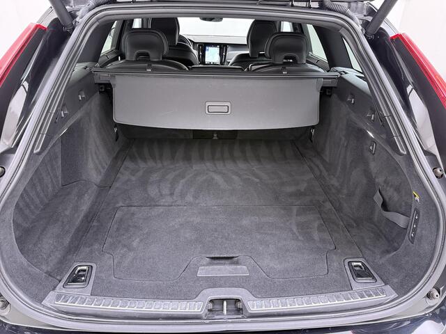Volvo V90 2.0 T4 R-Design Trekhaak/AdaptiveCruise/BLIS etc.