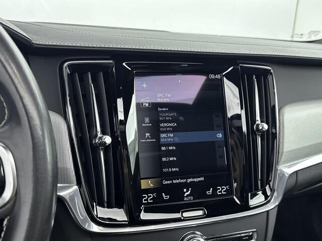 Volvo V90 2.0 B5 R-Design 251PK | Elektrische Trekhaak | Schuif-/Kanteldak | Harman Kardon Audio | 20'' Inch Velgen | Adaptieve Cruise Control | Apple CarPlay & Android Auto