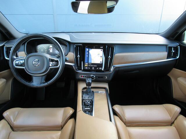 Volvo V90 2.0 T4 Inscription | Cruise control adaptief | Camera | Standkachel | Trekhaak | Apple Carplay/Android Auto