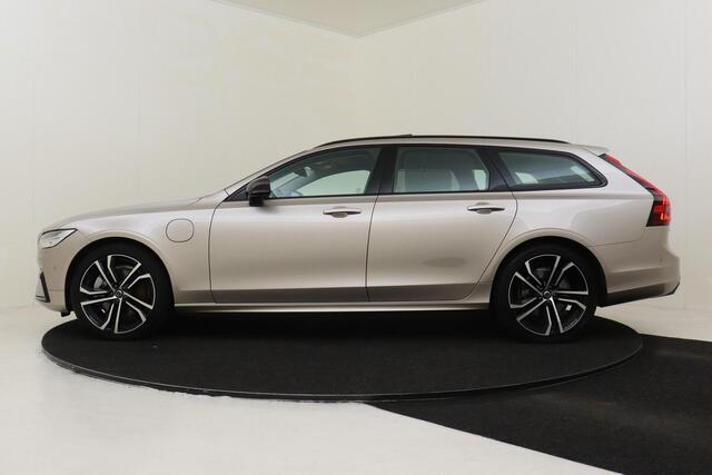 Volvo V90 T8 PLUG-IN HYBRID AWD ULTRA EXECUTIVE EDITION -PANO.DAK|BOWERS&WILKINS|LUCHTVERING|HEAD-UP DISP.|360°CAM|20"|GEVENT.LEDER+MASSAGE|TREKHAAK|20"ALL.SEASON|SoH:100%