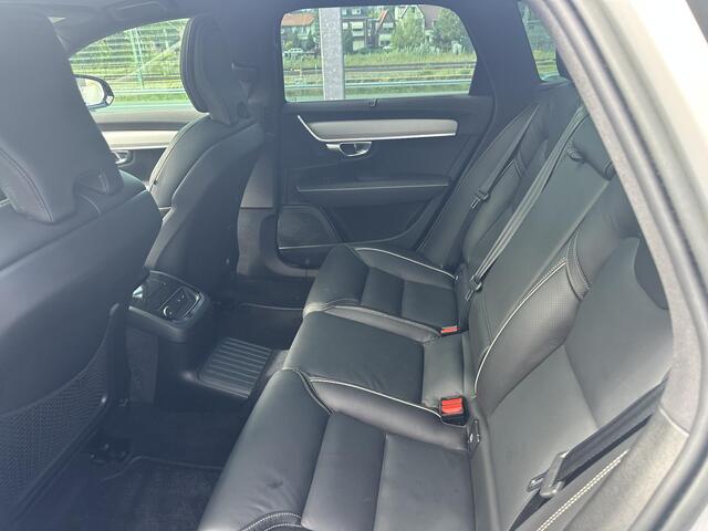 Volvo V90 2.0 T8 Plug-in hybrid AWD Ultimate Dark Volvo V90 2.0 T8 Recharge AWD Ultimate Dark / Pano. dak / Trekhaak / Harman kardon / Elek. verstelbare stoelen / Voor+achter+stuur verwarmd / Leder / Head-up display / – foto 8