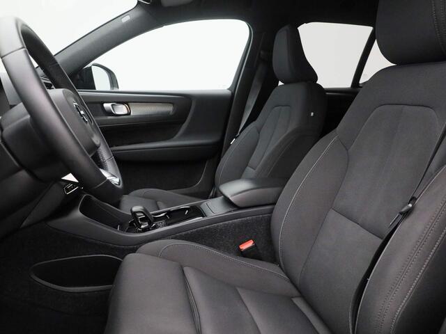Volvo XC40 Recharge Plus | CAMERA | KEYLESS | STOEL- EN STUURVERW. | TREKHAAK