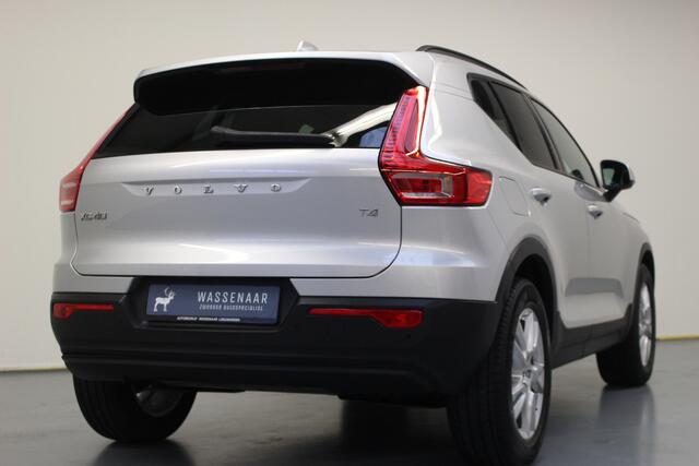 Volvo XC40 T4 Momentum | Rijklaarprijs | Stoelverwarming | BLIS |